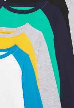 Bon marché ⌛ Friboo Prix Jamais Vus 4 PACK - T-shirt à manches longues t-shirts col rond male ⌛ -Fiboo Style Magasin 337690064a0a495ca0b3885f6dd5ca5d