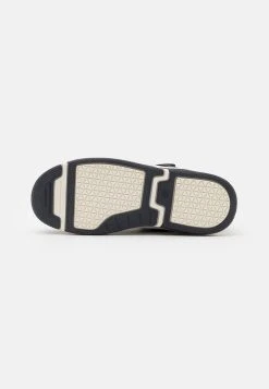 De gros ⌛ Friboo Soldes Baskets montantes 🔔 sneakers rond kids ⭐ -Fiboo Style Magasin 4019d91edb2e4fc5926dd7f35a69ecd5