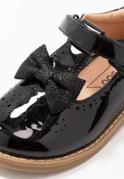 Grosses soldes 🎁 Prix Dégriffé Friboo Babies ballerines rond enfant 😍 -Fiboo Style Magasin 4bfb0088f55d4dc08cbd5fd235655dc1