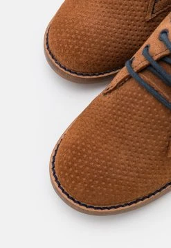 Les meilleures critiques de 🎁 Prix Sympa Friboo LEATHER - Chaussures à lacets chaussures de ville rond kids 👍 -Fiboo Style Magasin 748bdc721c184743a06b6ee15cf38574