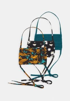 De gros ⭐ Friboo Se Vend Bas Prix 3 PACK - Masque en tissu accessoires imprimé animal unisex ❤️ -Fiboo Style Magasin 89b5f79a22e4412fb427c03c0ab4b0fc