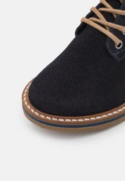 Le moins cher ⌛ Petit Prix Friboo LEATHER - Bottines à lacets bottes et bottines rond kids ⭐ -Fiboo Style Magasin f2b5566df04f4be1af7cbe7acc352992