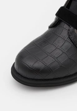 Les meilleures critiques de ⭐ Friboo Bottines à lacets Prix Imbattable bottes et bottines rond kids 😉 -Fiboo Style Magasin f51252093fbe497581d24adc021ac57e